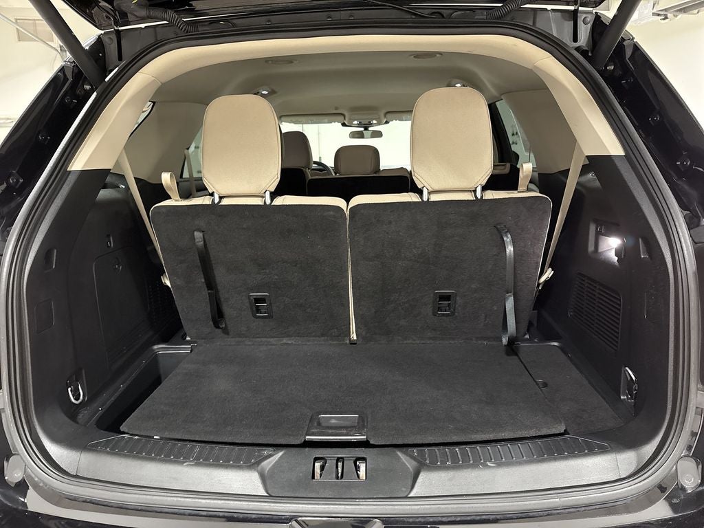 2023 Ford Explorer Base