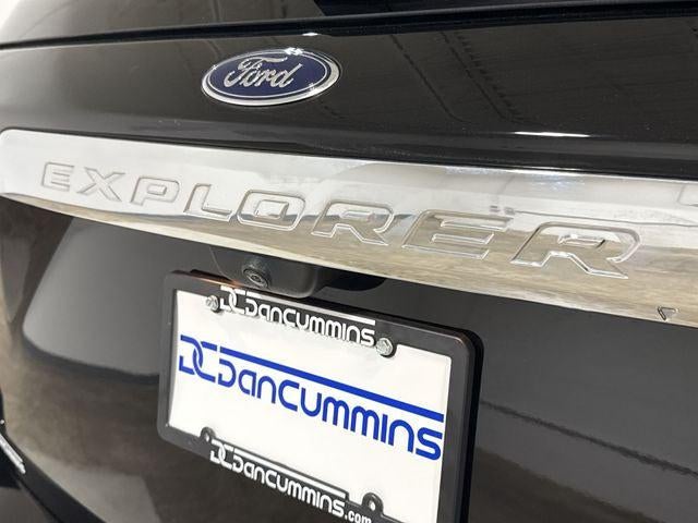 2023 Ford Explorer Base