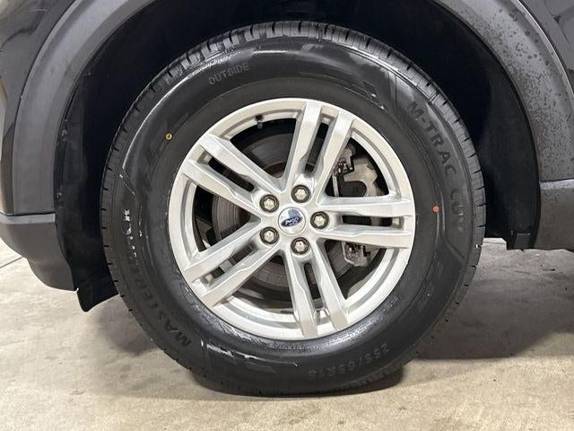 2023 Ford Explorer Base