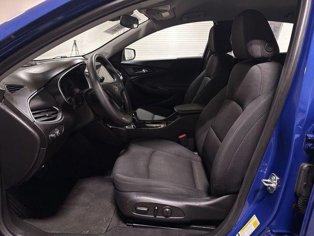 2023 Chevrolet Malibu LS 1FL