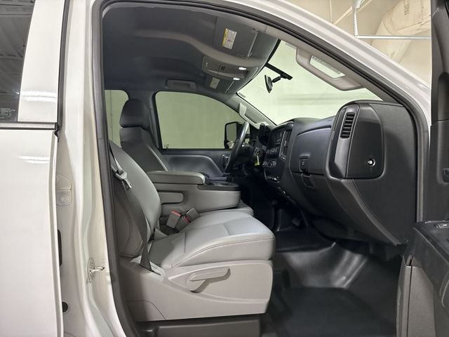 2024 Chevrolet Silverado 5500HD Work Truck