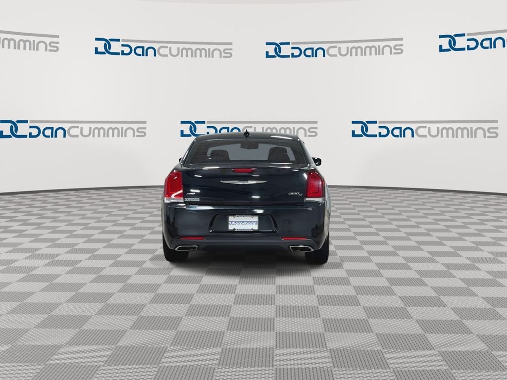 2015 Chrysler 300 S
