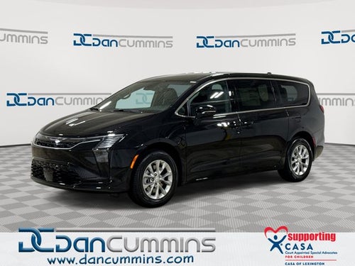 2027 Chrysler Pacifica Select