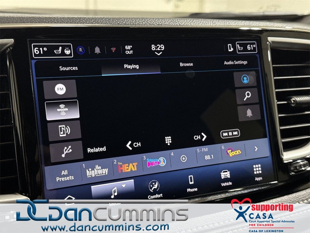 2026 Chrysler Pacifica Select