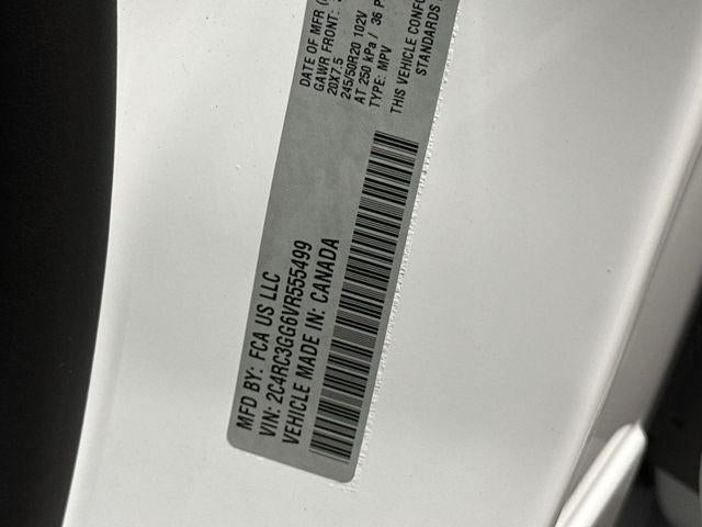 2027 Chrysler Pacifica Limited