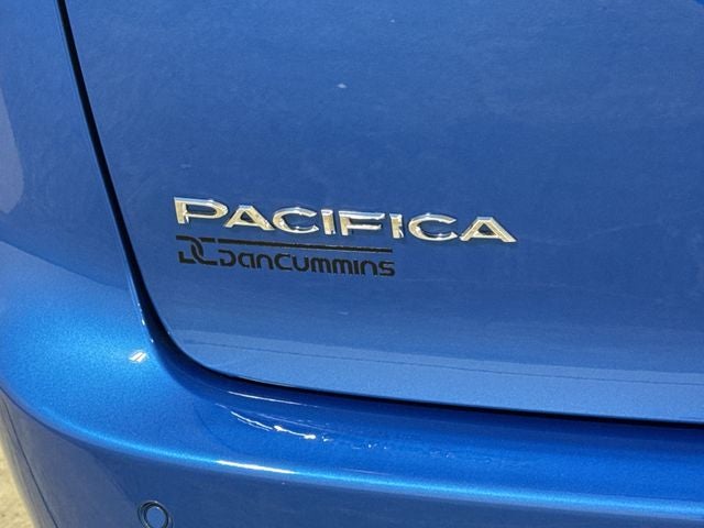 2027 Chrysler Pacifica Limited