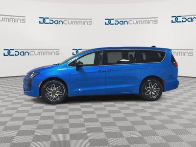 2027 Chrysler Pacifica Limited