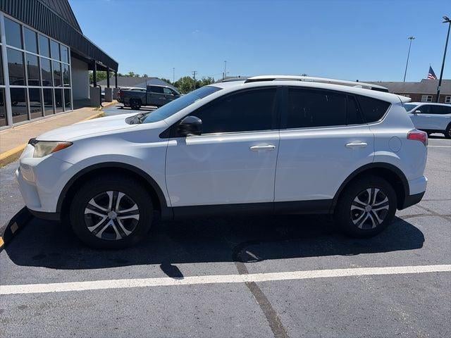 2016 Toyota RAV4 LE