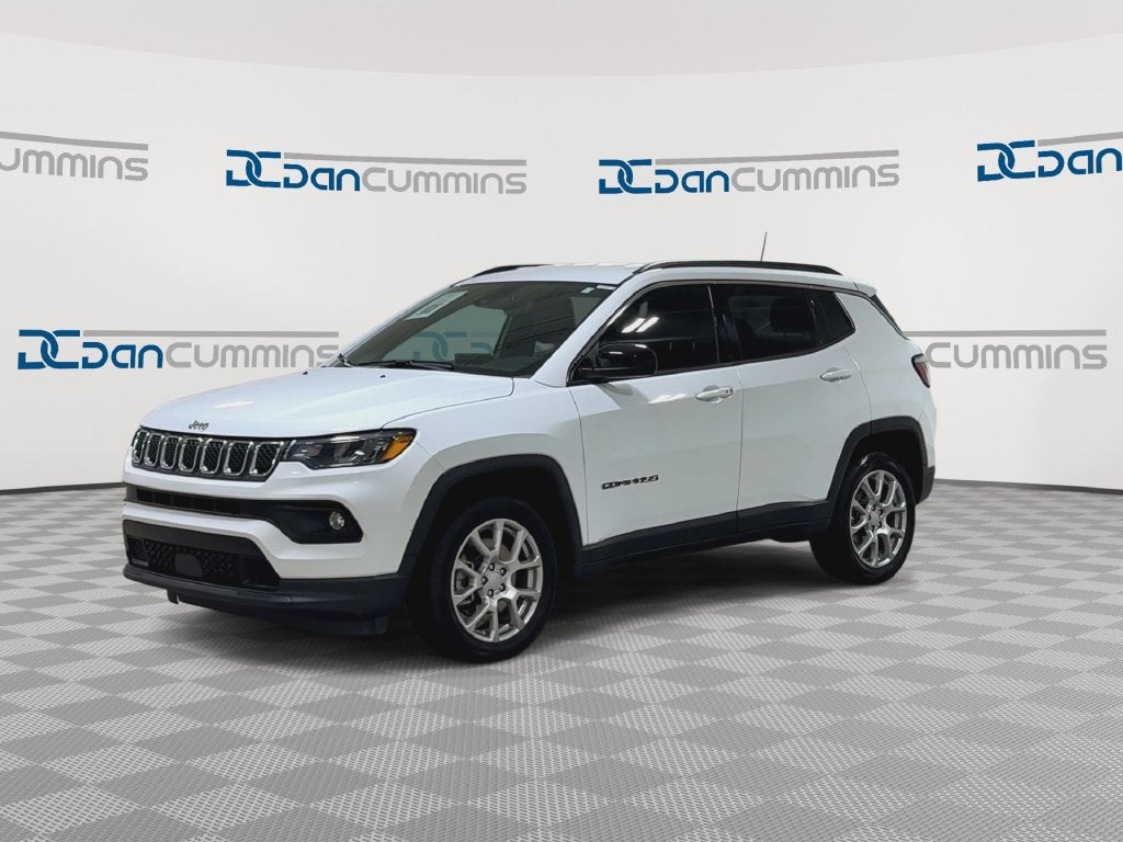 2024 Jeep Compass Latitude Lux