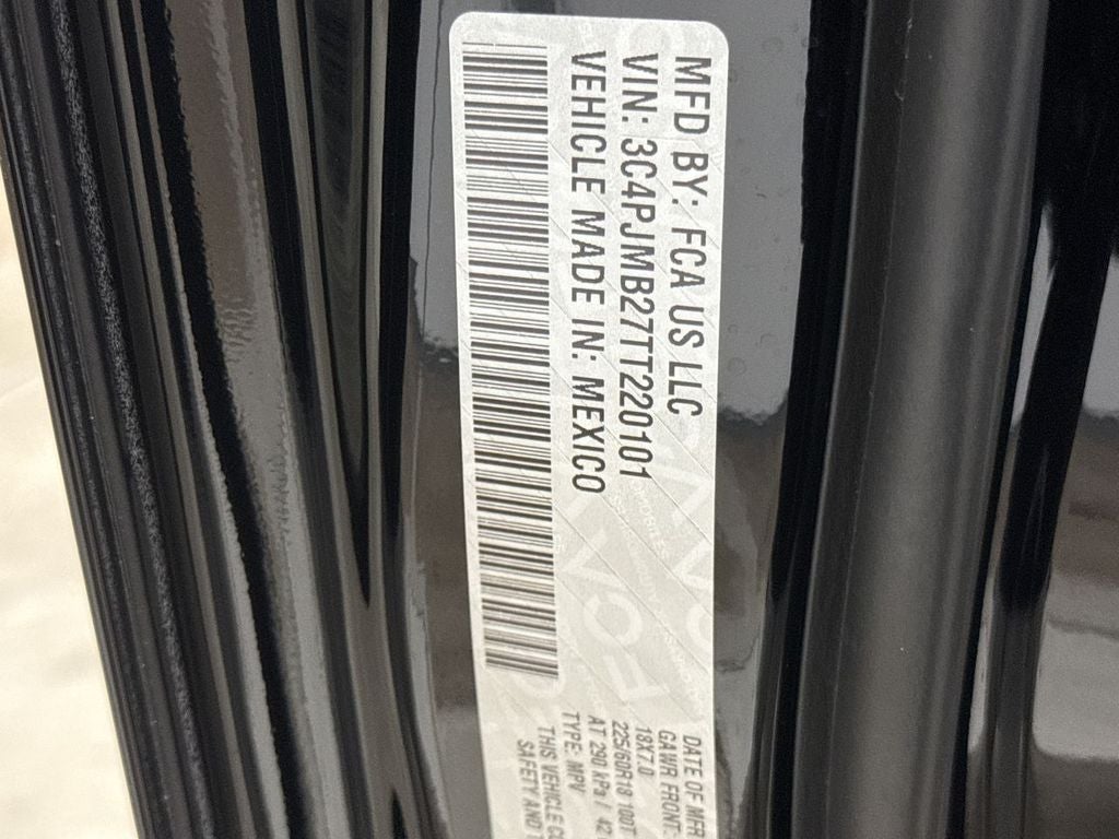 2026 Jeep Cherokee Laredo