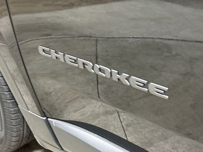 2026 Jeep Cherokee Laredo