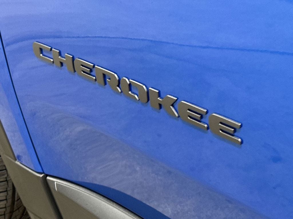 2026 Jeep Cherokee Laredo