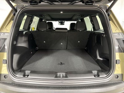 2026 Jeep Cherokee Overland