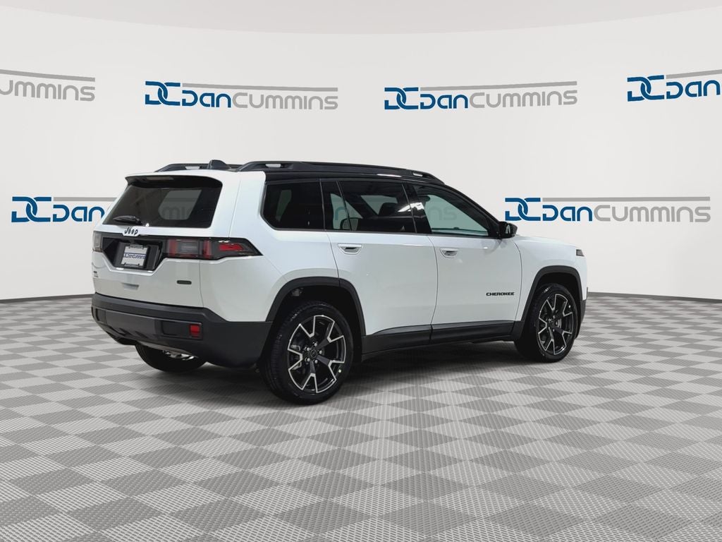 2026 Jeep Cherokee Overland
