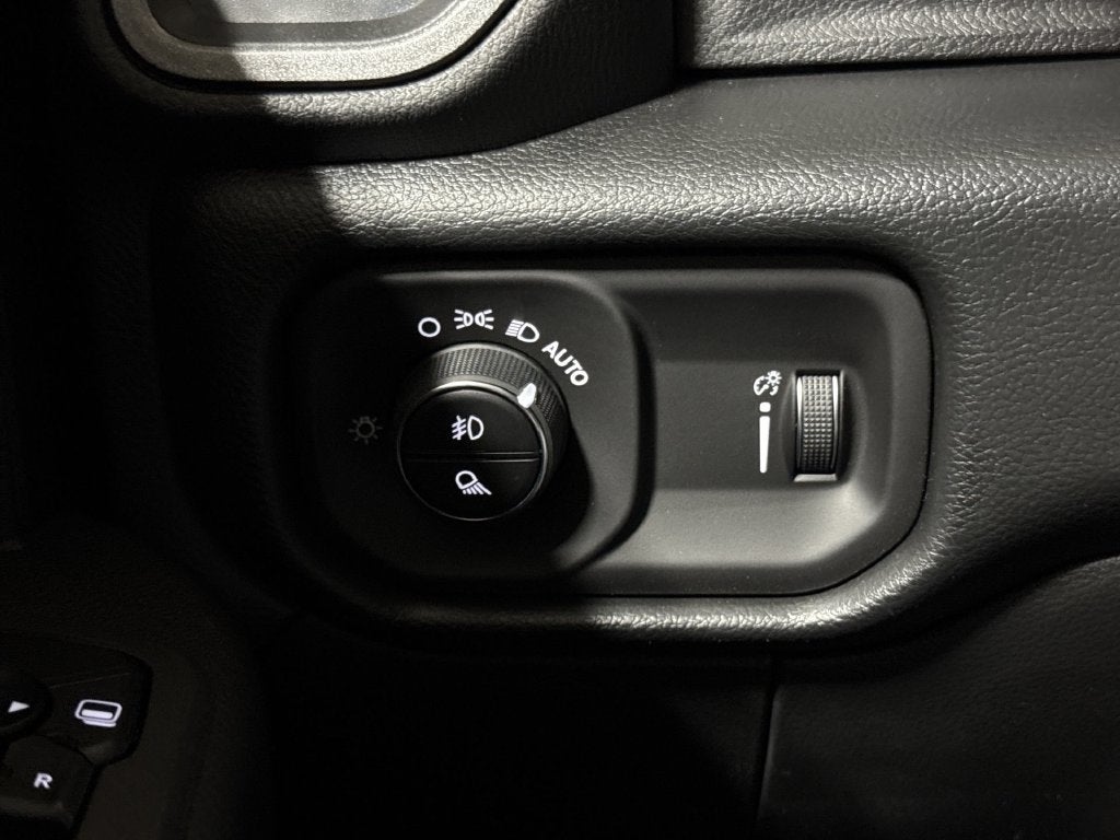 2027 RAM 2500 Tradesman