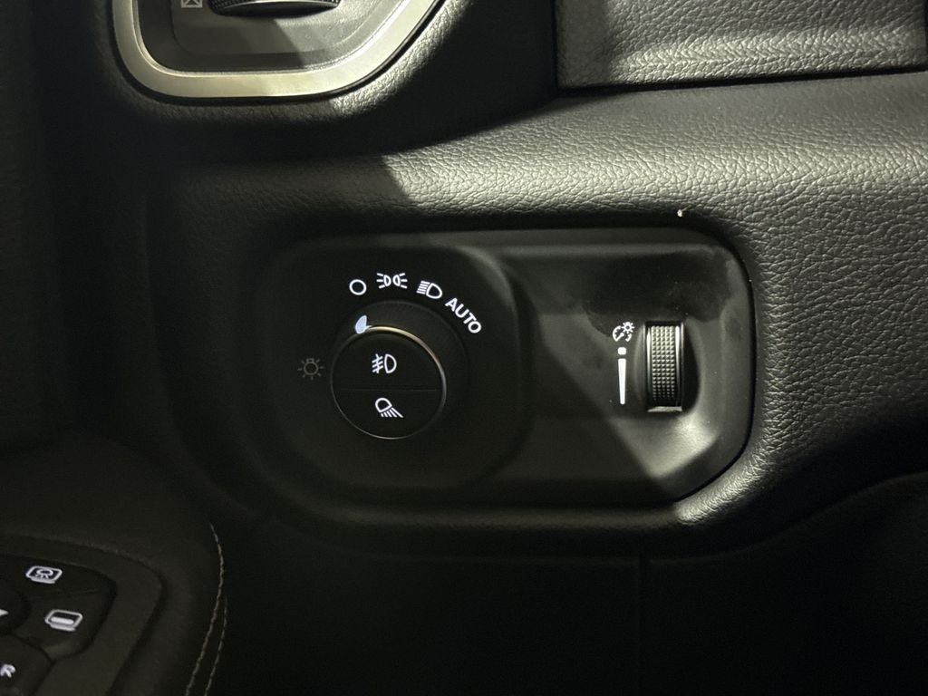 2027 RAM 2500 Big Horn