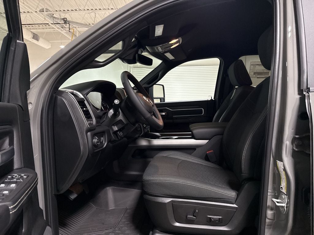 2027 RAM 2500 Big Horn