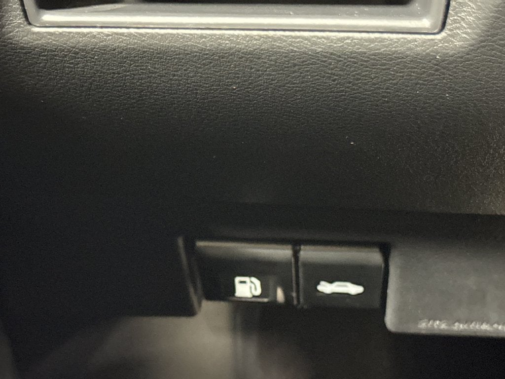 2024 Nissan Versa 1.6 SV