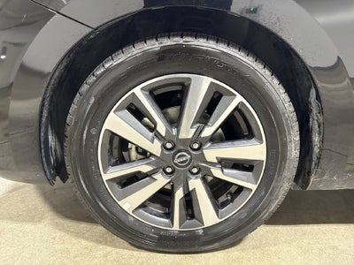 2024 Nissan Versa 1.6 SV