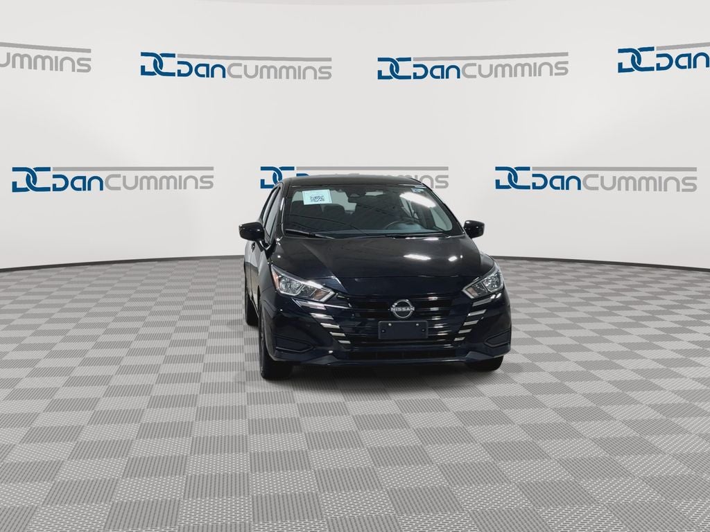 2024 Nissan Versa 1.6 SV