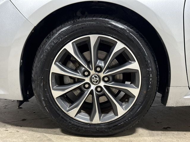 2017 Toyota Avalon XLE