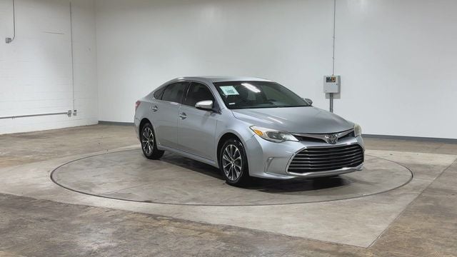 2017 Toyota Avalon XLE