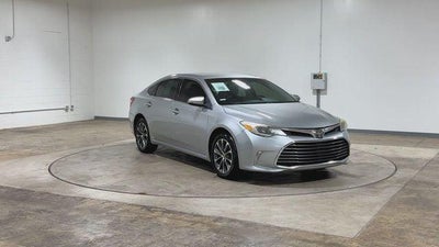 2017 Toyota Avalon XLE