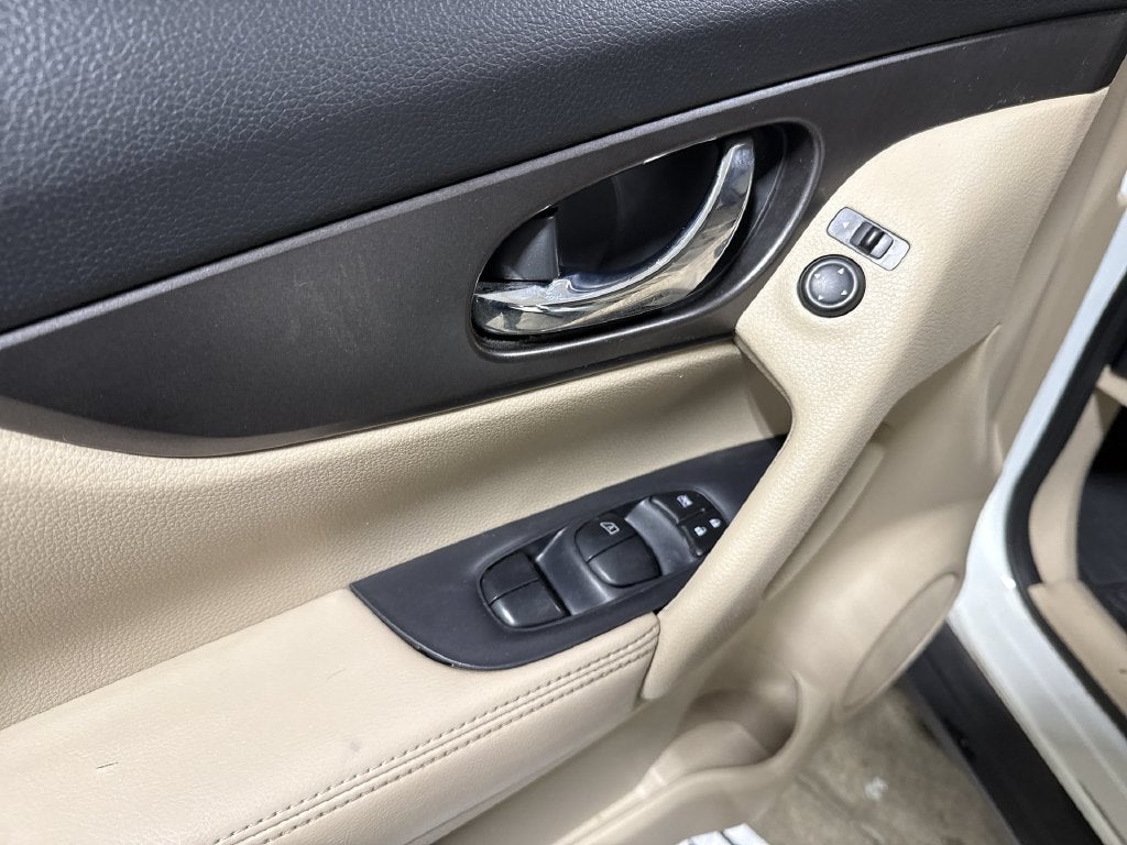 2014 Nissan Rogue SV