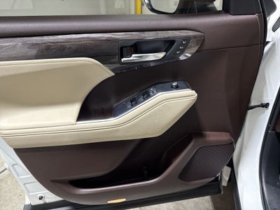 2020 Toyota Highlander Platinum