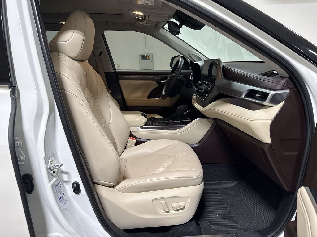 2020 Toyota Highlander Platinum