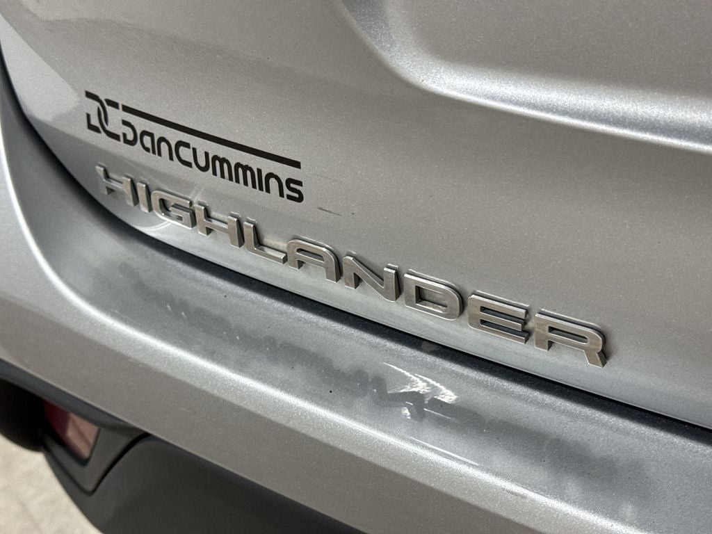 2020 Toyota Highlander Hybrid XLE