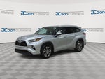 2020 Toyota Highlander Hybrid XLE