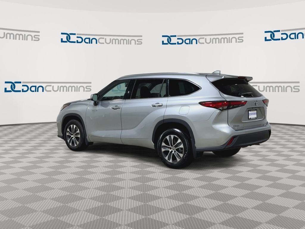 2020 Toyota Highlander Hybrid XLE