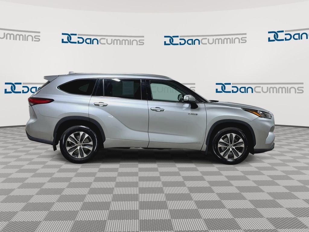 2020 Toyota Highlander Hybrid XLE