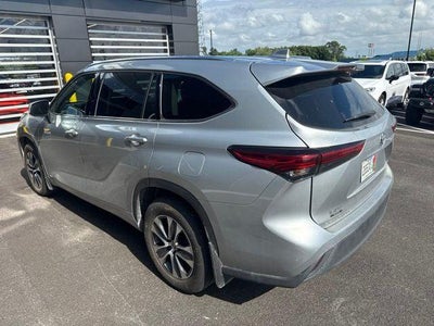 2020 Toyota Highlander Hybrid XLE