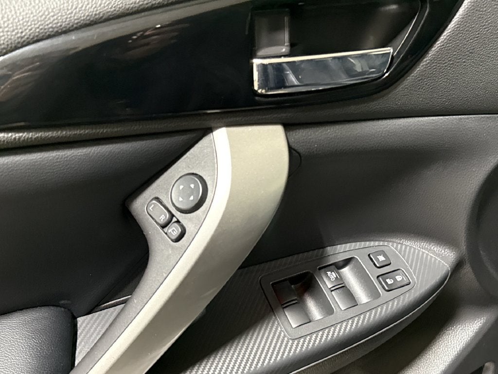 2025 Mitsubishi Eclipse Cross Black Edition
