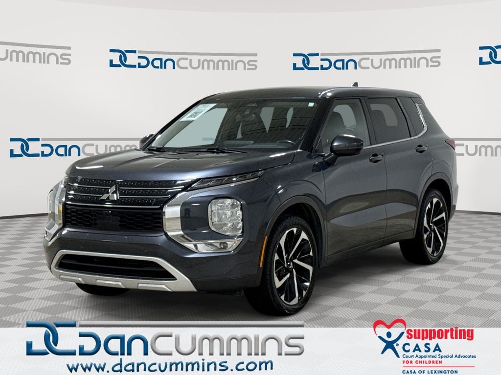 2024 Mitsubishi Outlander SE