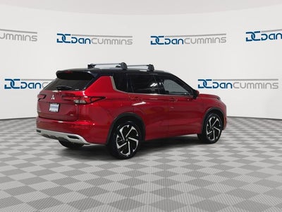 2024 Mitsubishi Outlander Base