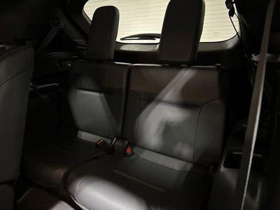 2024 Mitsubishi Outlander Base