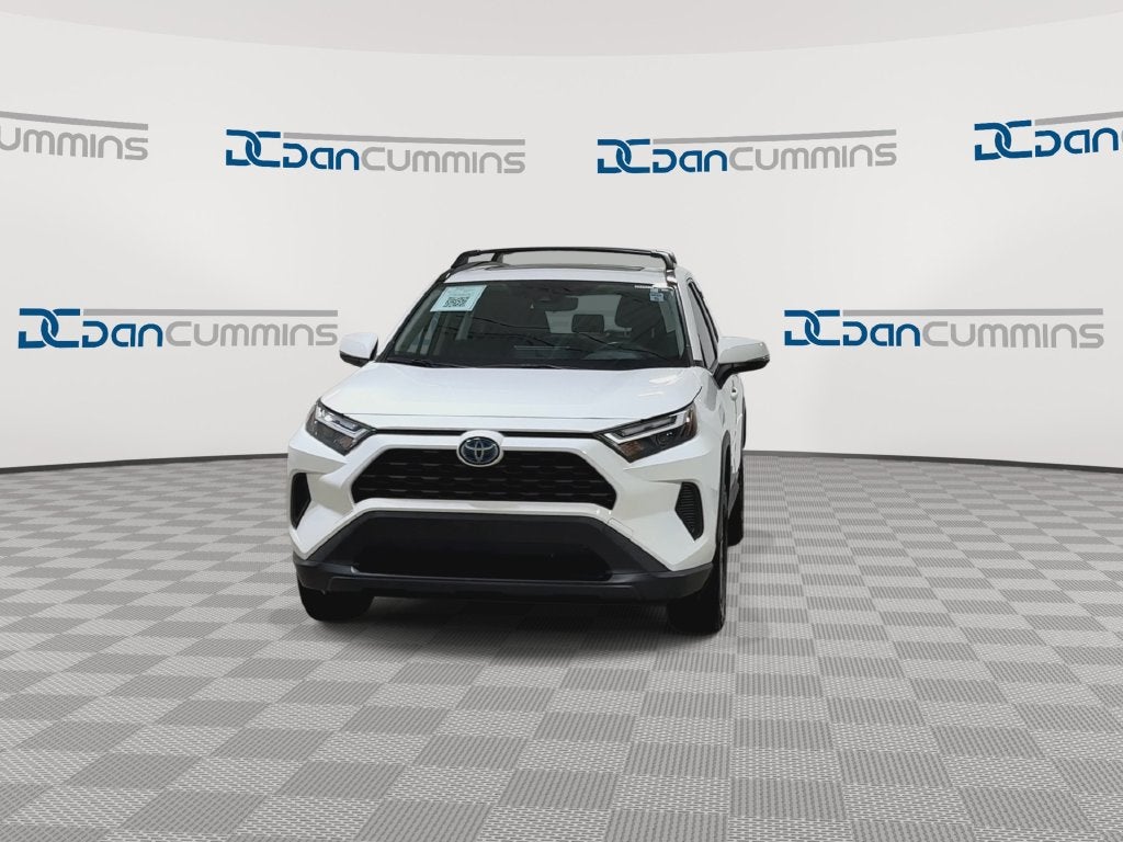 2024 Toyota RAV4 Hybrid XLE