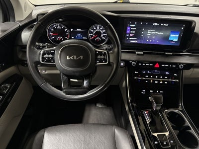 2022 Kia Carnival SX