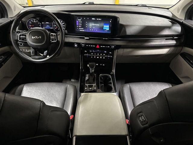2022 Kia Carnival SX