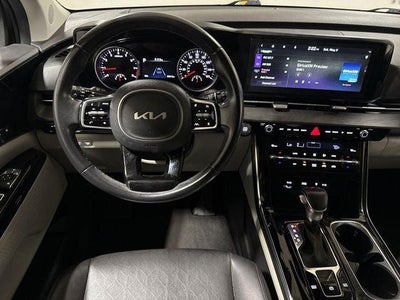 2022 Kia Carnival SX