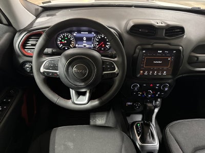 2023 Jeep Renegade Trailhawk