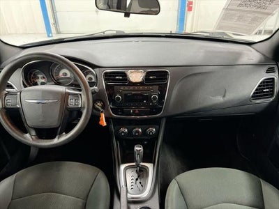 2012 Chrysler 200 LX