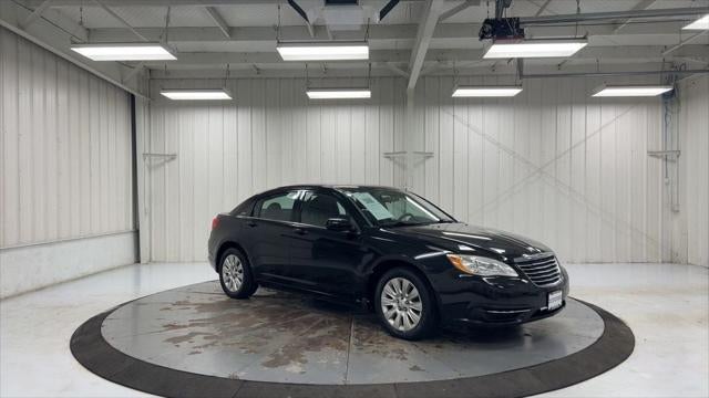 2012 Chrysler 200 LX