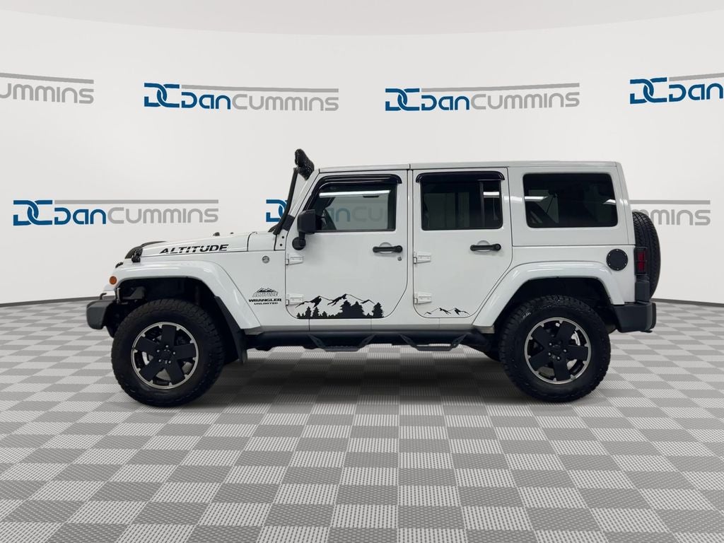 2012 Jeep Wrangler Unlimited Sahara Altitude