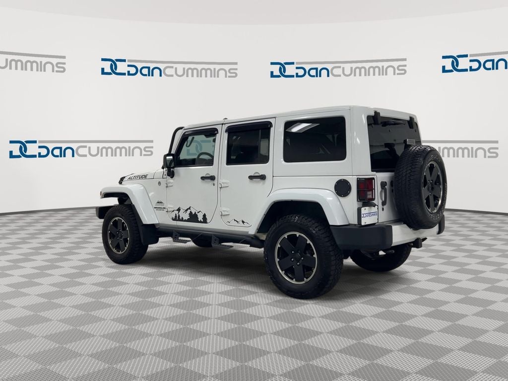 2012 Jeep Wrangler Unlimited Sahara Altitude