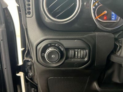 2022 Jeep Wrangler Unlimited Sahara Altitude