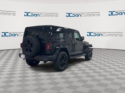 2022 Jeep Wrangler Unlimited Sahara Altitude